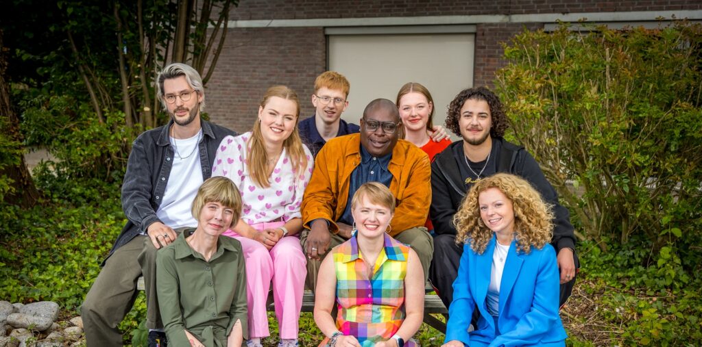 Groep met jonge en oudere mensen met IBD